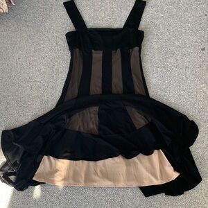 EUC MAGGY LONDON Elegant Black Cocktail Dress Size 4